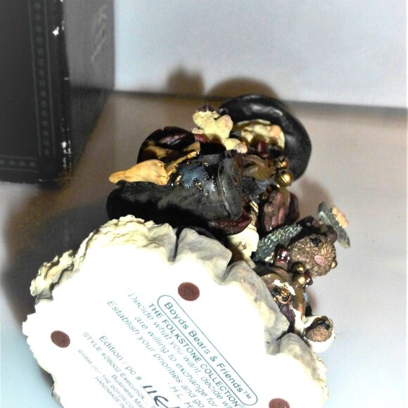 1996 FOLK ART SANTA Boyds Collection The FIRST Global Business Man Style #28002 - Picture 4 of 5